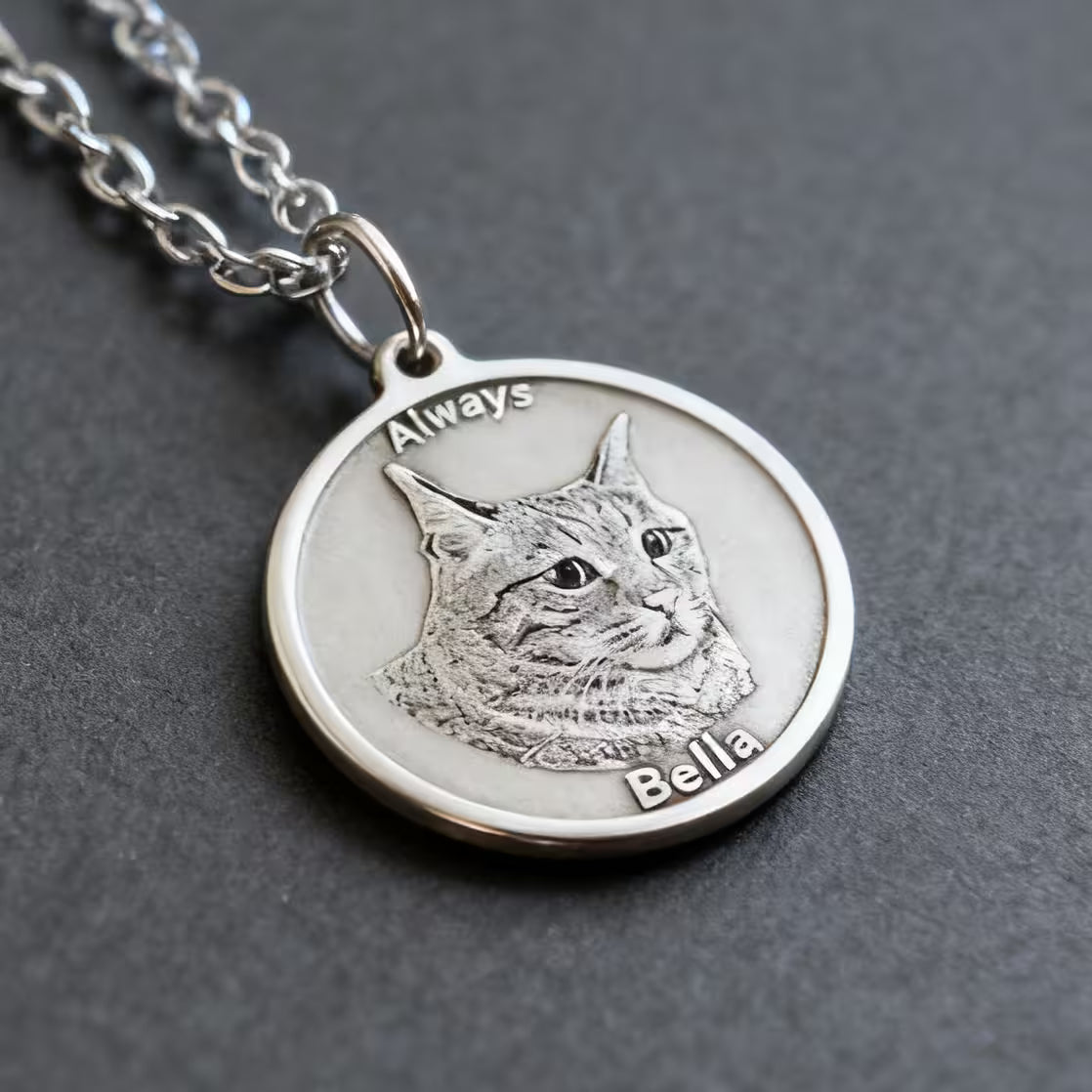 Sterling silver 0.8 inch custom pet portrait engraved pendant by Furfond