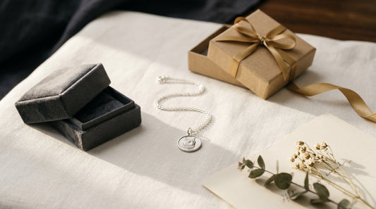 Personalized Pet Gifts: The Ultimate Guide to Custom Keepsakes Pet Lovers Treasure